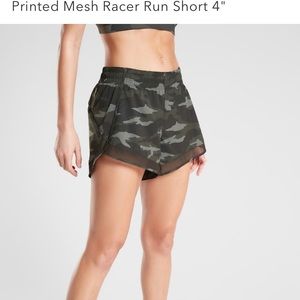 Athleta 4” Mesh Racer Run Shorts